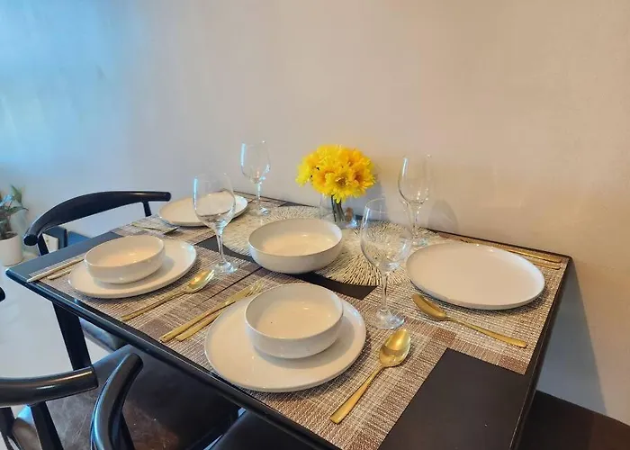 Bgc Uptown Parksuites King Bed With Balcony Sunset And View Apartment *
