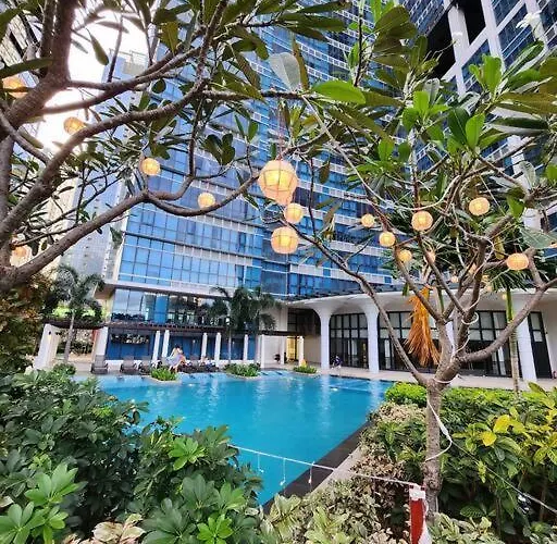 Apartment Bgc Uptown Parksuites King Bed With Balcony Sunset And View